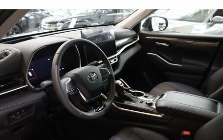 Toyota Highlander, 2025 год, 6 180 000 рублей, 10 фотография