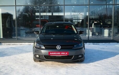 Volkswagen Jetta VI, 2013 год, 1 000 000 рублей, 3 фотография