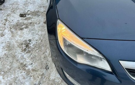 Opel Astra J, 2011 год, 583 000 рублей, 4 фотография