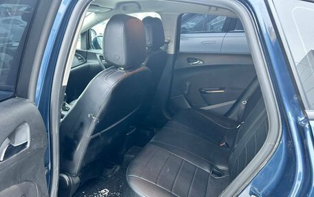 Opel Astra J, 2011 год, 583 000 рублей, 12 фотография