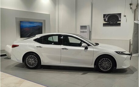 Toyota Camry, 2025 год, 4 950 000 рублей, 8 фотография