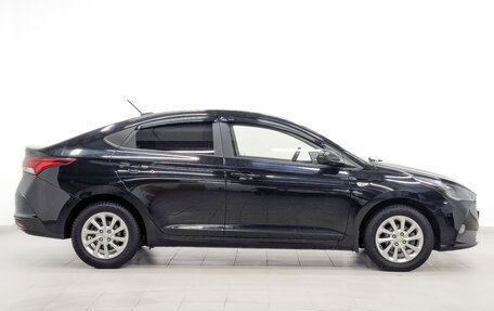 Hyundai Solaris II рестайлинг, 2021 год, 1 595 000 рублей, 4 фотография