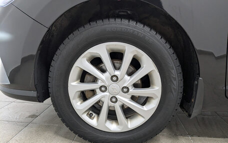 Hyundai Solaris II рестайлинг, 2021 год, 1 595 000 рублей, 12 фотография