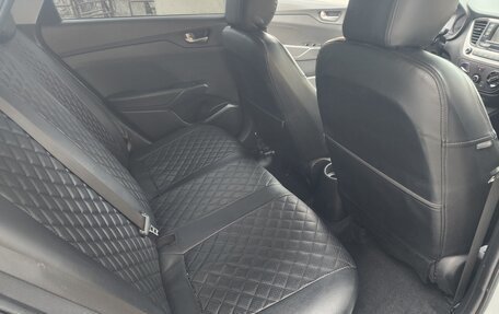 Hyundai Solaris II рестайлинг, 2019 год, 1 050 000 рублей, 6 фотография