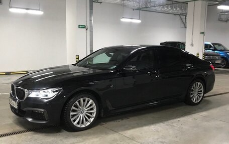 BMW 7 серия, 2018 год, 4 000 000 рублей, 3 фотография