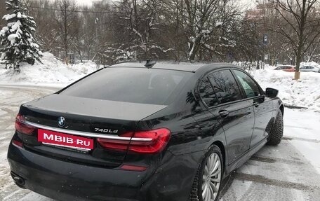 BMW 7 серия, 2018 год, 4 000 000 рублей, 12 фотография