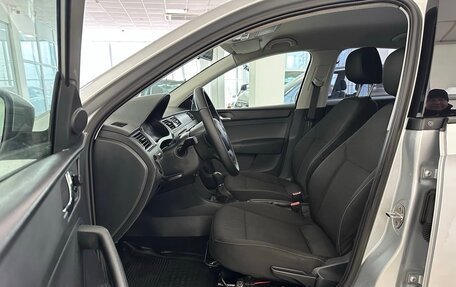 Skoda Rapid I, 2013 год, 1 100 000 рублей, 17 фотография