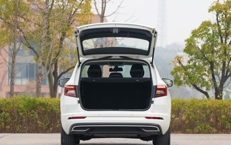 Skoda Karoq I, 2023 год, 2 240 334 рублей, 6 фотография