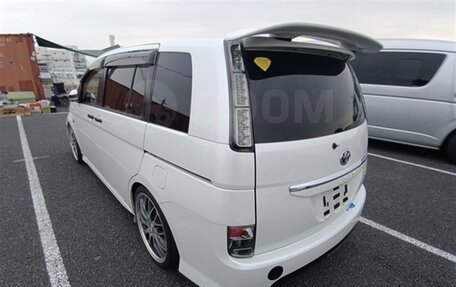 Toyota ISis I, 2011 год, 1 049 000 рублей, 3 фотография