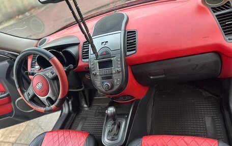 KIA Soul I рестайлинг, 2011 год, 16 фотография