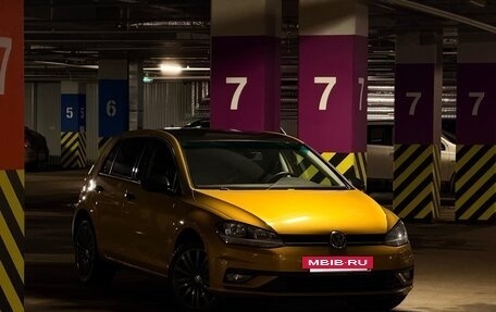 Volkswagen Golf VII, 2018 год, 2 090 000 рублей, 2 фотография