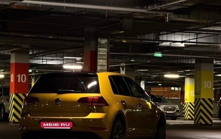 Volkswagen Golf VII, 2018 год, 2 090 000 рублей, 4 фотография