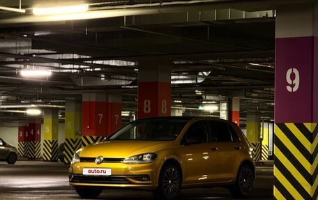 Volkswagen Golf VII, 2018 год, 2 090 000 рублей, 9 фотография