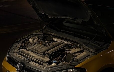 Volkswagen Golf VII, 2018 год, 2 090 000 рублей, 10 фотография