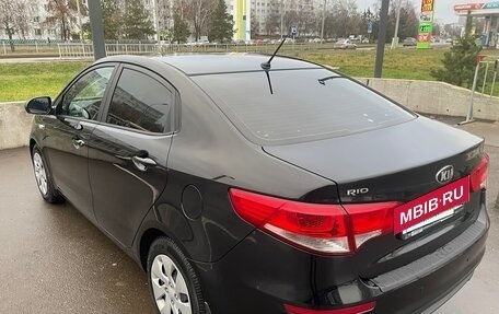 KIA Rio III рестайлинг, 2016 год, 1 050 000 рублей, 5 фотография