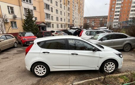 Hyundai Solaris II рестайлинг, 2014 год, 925 000 рублей, 2 фотография