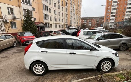 Hyundai Solaris II рестайлинг, 2014 год, 925 000 рублей, 3 фотография