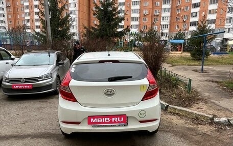 Hyundai Solaris II рестайлинг, 2014 год, 925 000 рублей, 9 фотография