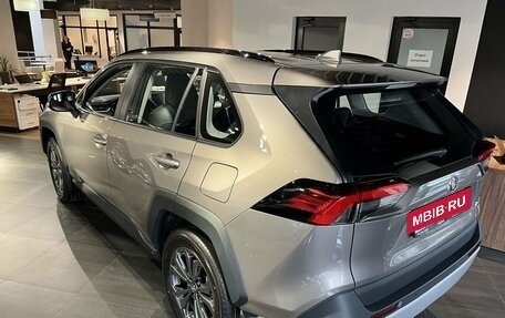 Toyota RAV4, 2025 год, 4 350 000 рублей, 6 фотография