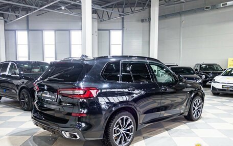 BMW X5, 2019 год, 6 089 000 рублей, 5 фотография