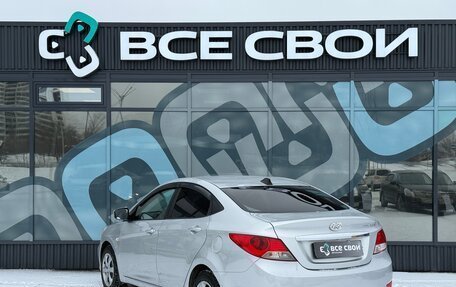 Hyundai Solaris II рестайлинг, 2011 год, 764 000 рублей, 3 фотография