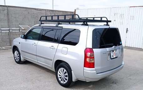 Toyota Succeed I рестайлинг, 2009 год, 750 000 рублей, 2 фотография