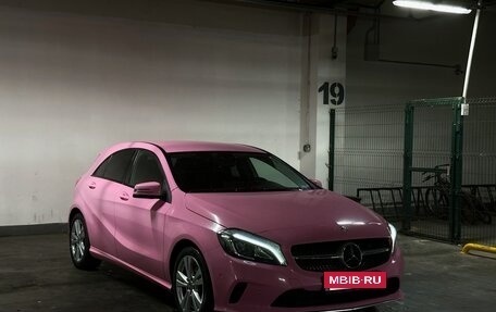 Mercedes-Benz A-Класс, 2017 год, 2 000 000 рублей, 2 фотография