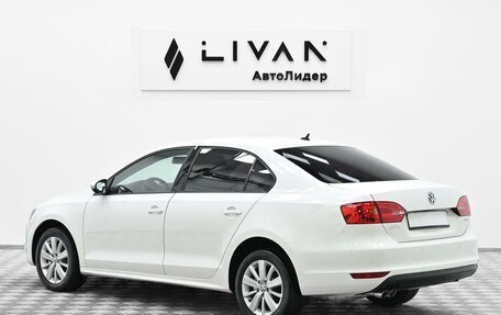 Volkswagen Jetta VI, 2013 год, 815 000 рублей, 2 фотография