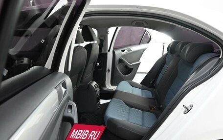 Volkswagen Jetta VI, 2013 год, 815 000 рублей, 10 фотография