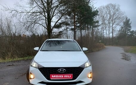 Hyundai Solaris II рестайлинг, 2020 год, 1 320 000 рублей, 1 фотография