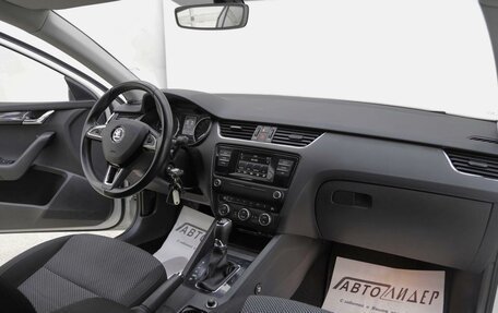 Skoda Octavia, 2017 год, 1 195 000 рублей, 7 фотография