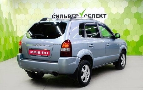 Hyundai Tucson III, 2007 год, 599 000 рублей, 2 фотография