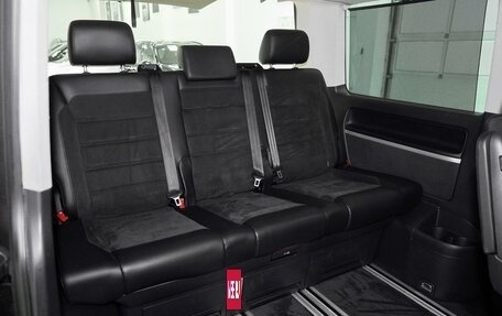 Volkswagen Multivan T5, 2015 год, 3 345 000 рублей, 13 фотография