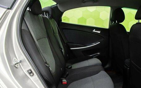 Hyundai Solaris II рестайлинг, 2011 год, 700 000 рублей, 13 фотография