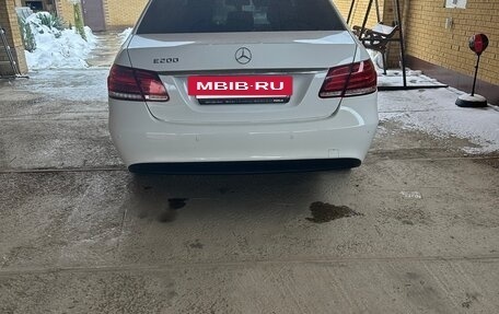 Mercedes-Benz E-Класс, 2014 год, 1 550 000 рублей, 5 фотография