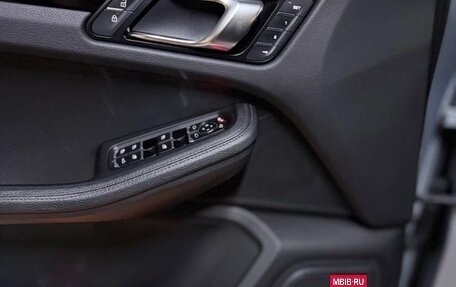 Porsche Macan I рестайлинг, 2019 год, 4 730 000 рублей, 13 фотография