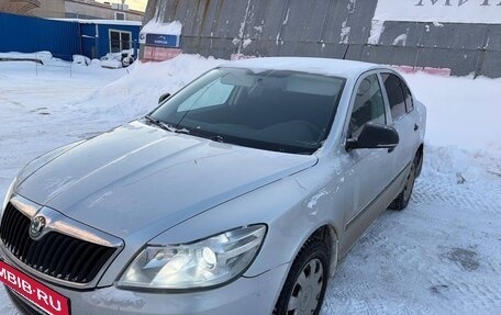 Skoda Octavia, 2011 год, 800 000 рублей, 2 фотография