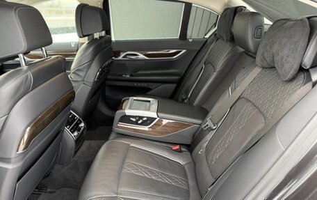 BMW 7 серия, 2020 год, 6 150 000 рублей, 26 фотография