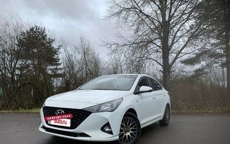 Hyundai Solaris II рестайлинг, 2020 год, 1 320 000 рублей, 5 фотография