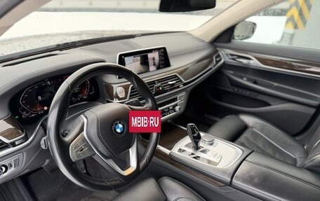 BMW 7 серия, 2020 год, 6 150 000 рублей, 31 фотография