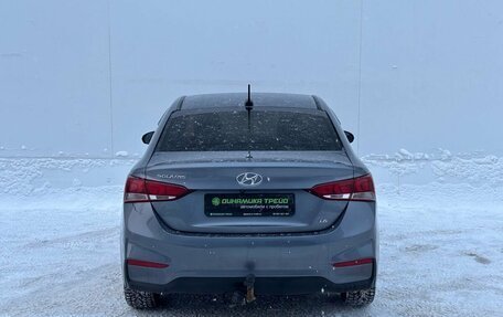 Hyundai Solaris II рестайлинг, 2017 год, 1 120 000 рублей, 5 фотография