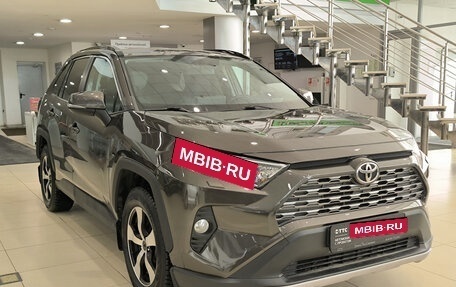 Toyota RAV4, 2020 год, 2 950 000 рублей, 7 фотография