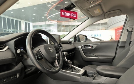 Toyota RAV4, 2020 год, 2 950 000 рублей, 20 фотография