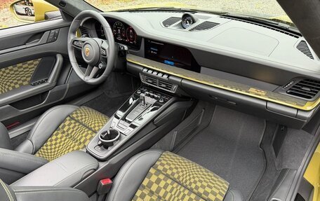 Porsche 911, 2025 год, 33 500 000 рублей, 11 фотография