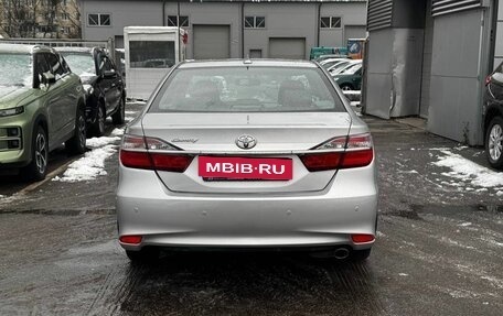 Toyota Camry, 2017 год, 2 494 000 рублей, 5 фотография