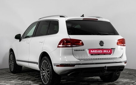 Volkswagen Touareg III, 2015 год, 2 449 000 рублей, 7 фотография