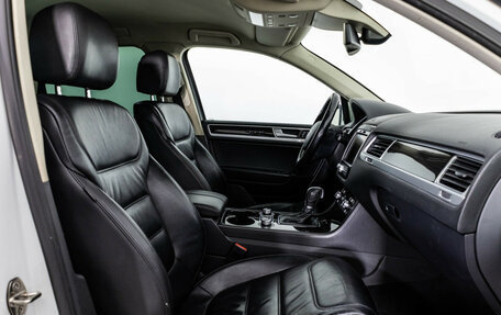 Volkswagen Touareg III, 2015 год, 2 449 000 рублей, 20 фотография