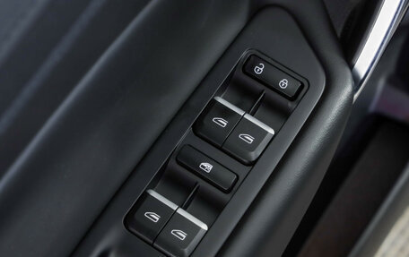 Geely Atlas I, 2021 год, 1 699 000 рублей, 24 фотография