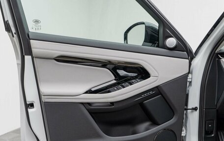 Land Rover Range Rover Evoque II, 2025 год, 6 490 000 рублей, 20 фотография