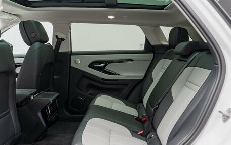 Land Rover Range Rover Evoque II, 2025 год, 6 490 000 рублей, 16 фотография